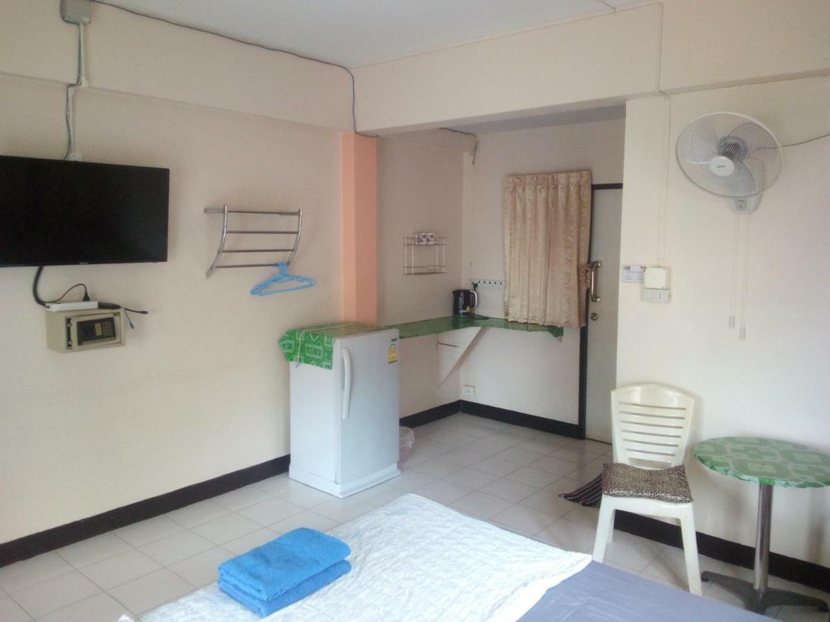 M & A Guesthouse Hua Hin Dış mekan fotoğraf